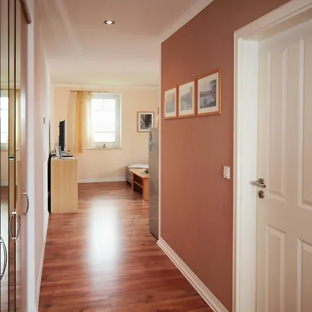 H_ Jaeger * Heringsdorf (Usedom)